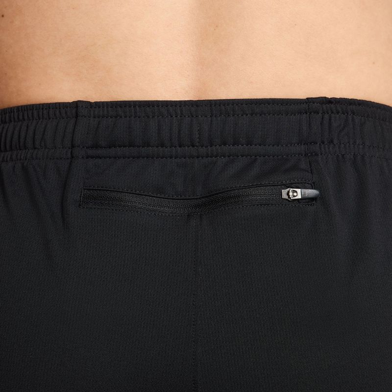 Pánske bežecké nohavice Nike Challenger Dri-Fit black 6