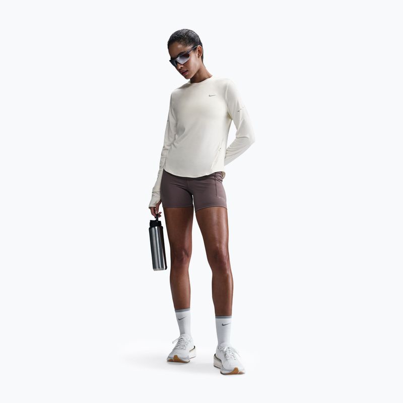 Dámske bežecké tričko longsleeve Nike Swift Dri-FIT UV sail 2