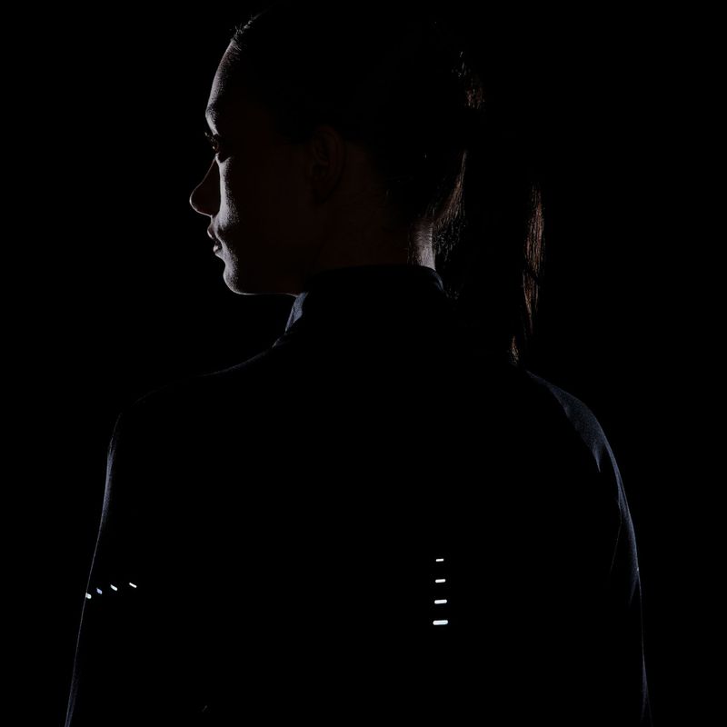 Dámska bežecká mikina Nike Swift Dri-FIT UV 1/4-Zip black 8