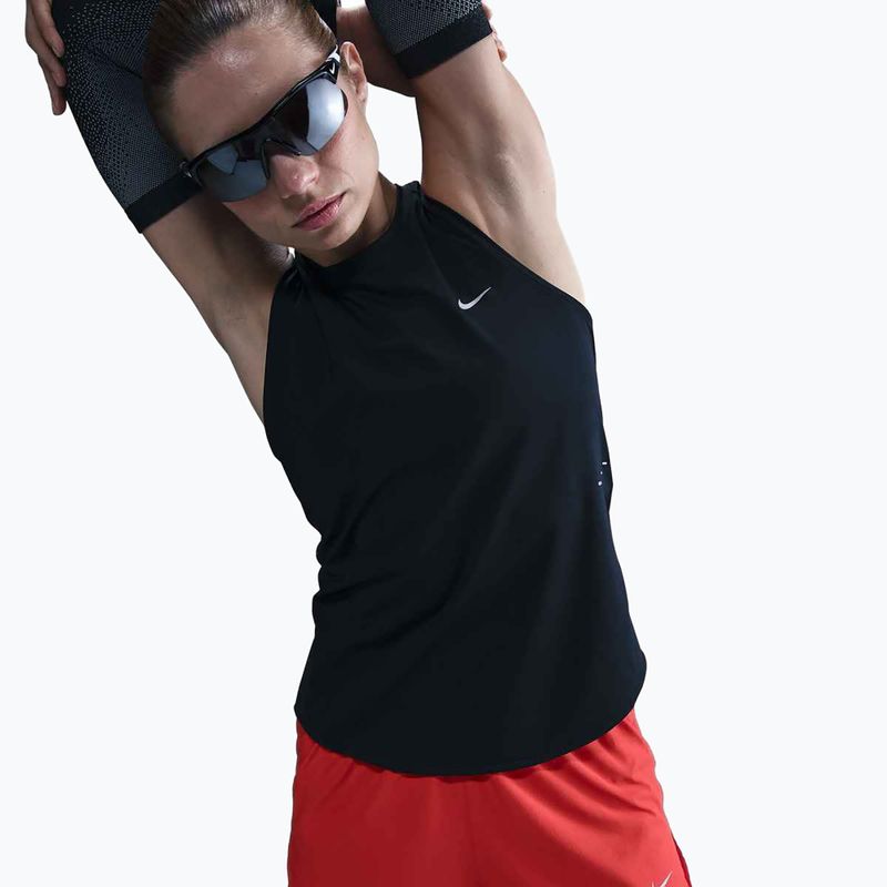 Dámska bežecká tričko Nike Swift Dri-Fit black 4