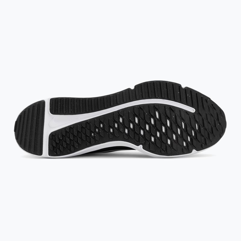 Detské bežecké topánky Nike Cosmic Runner black/anthracite/white 4