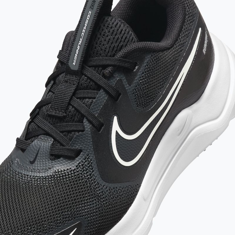 Detské bežecké topánky Nike Cosmic Runner black/anthracite/white 8