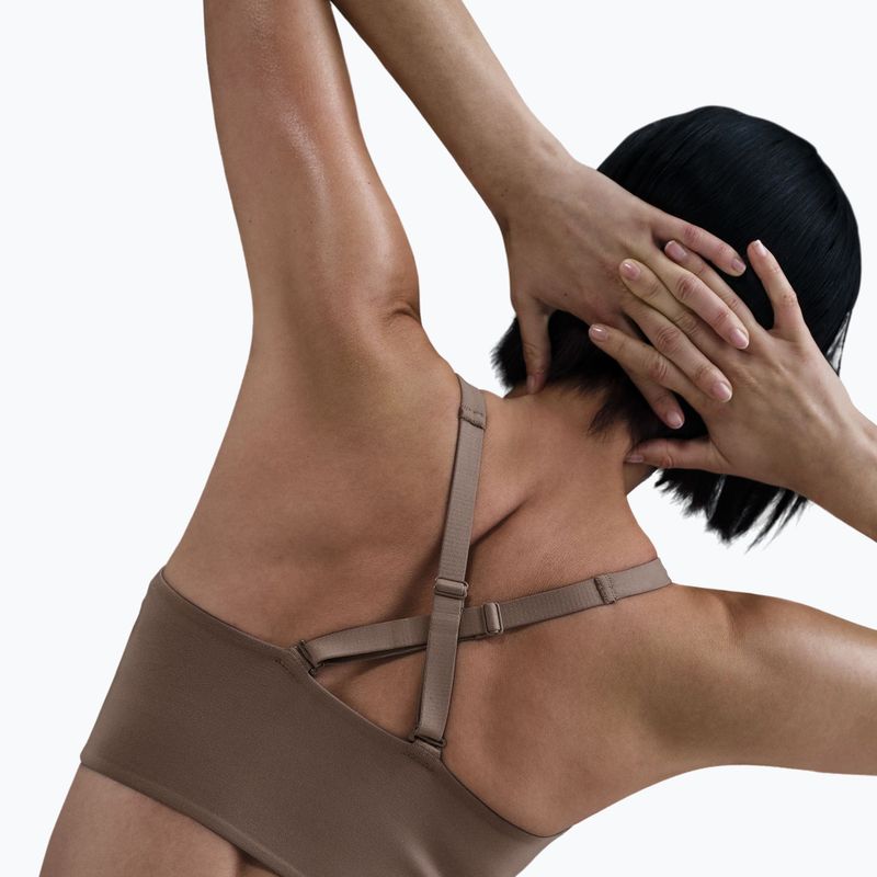 Športová podprsenka Nike Alate Medium Support Longline mink brown/white 7