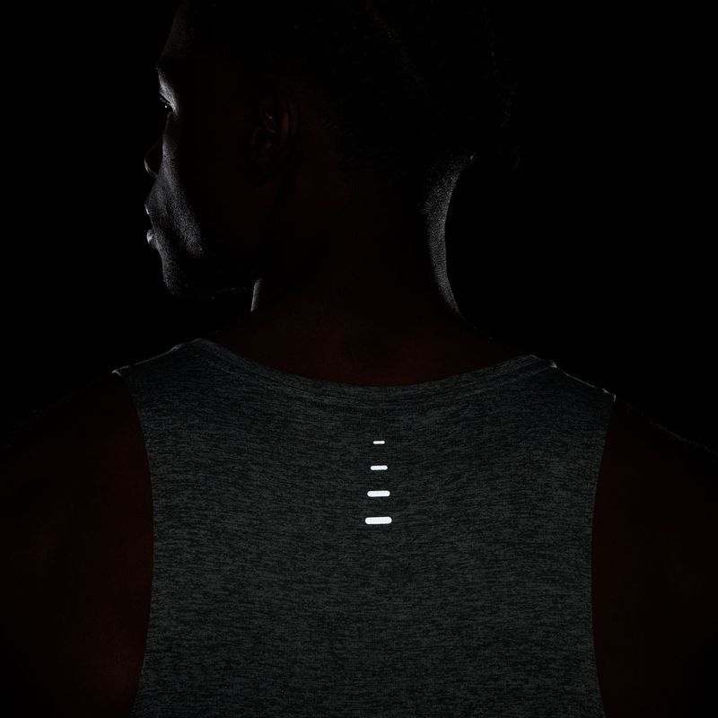 Pánske bežecké tričko Nike Stride Dri-Fit ADV smoke grey/heather 8