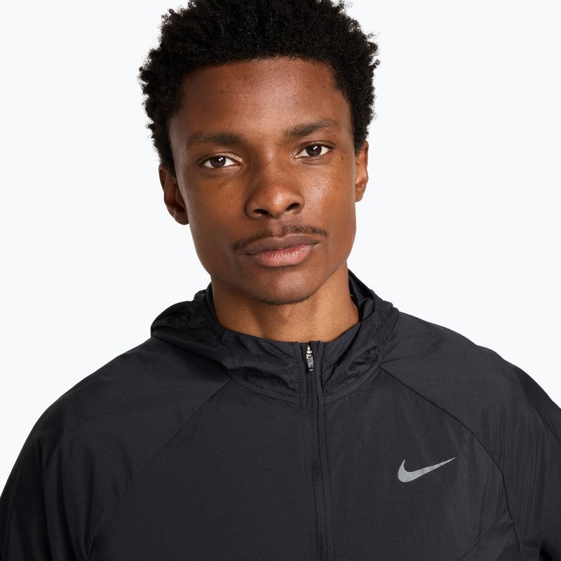 Pánska bežecká bunda Nike Stride Repel UV black/black 5