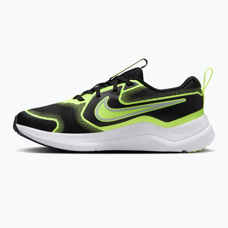 Detské topánky Nike Cosmic Runner black/volt/wolf grey 2