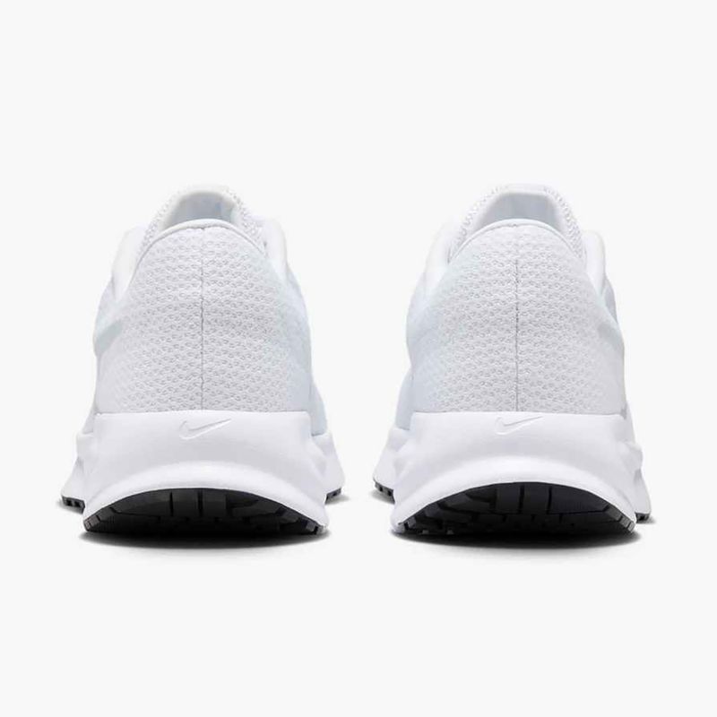 Dámske bežecké topánky Nike Run Defy white / pure platinum / black 4