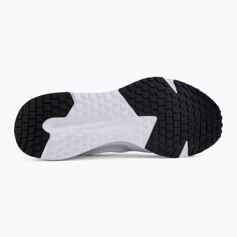 Pánske bežecké topánky Nike Run Defy white/black/pure platinum 4