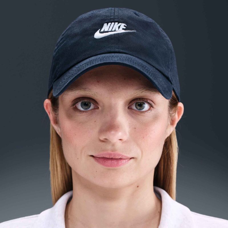 Šiltovka Nike Club Unstructured Futura Wash obsidian/white 3