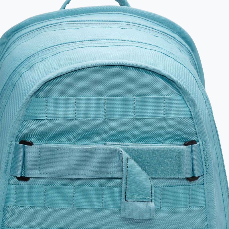 Mestský batoh Nike Sportswear RPM 26 l denim turquoise/black/summit white 6
