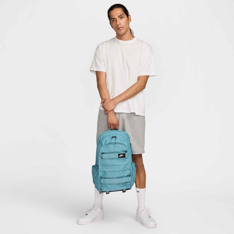 Mestský batoh Nike Sportswear RPM 26 l denim turquoise/black/summit white 14