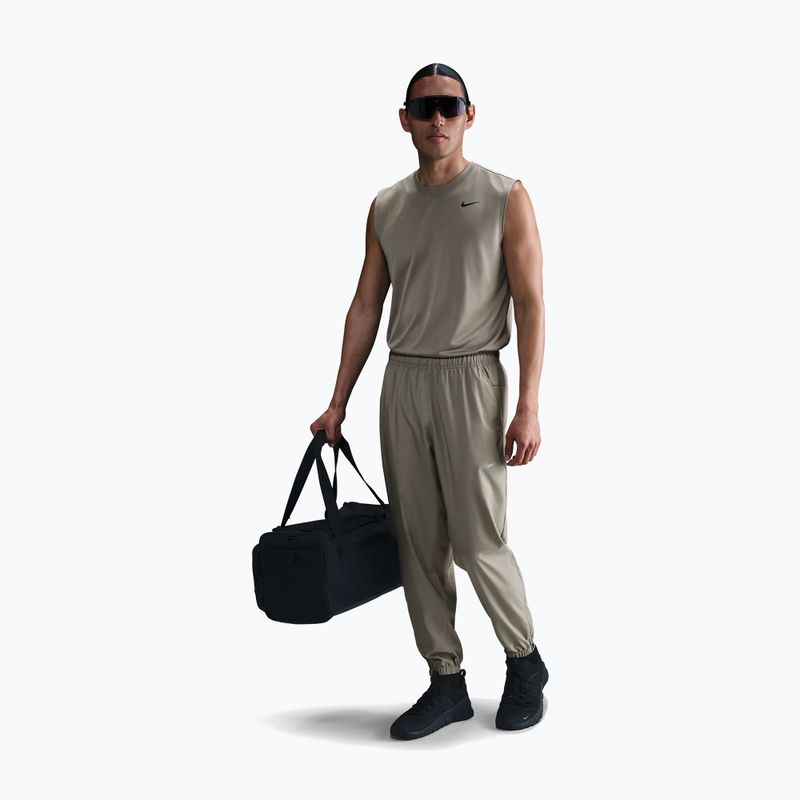 Pánske nohavice Nike Dri-Fit Form Tapered light army/black 2