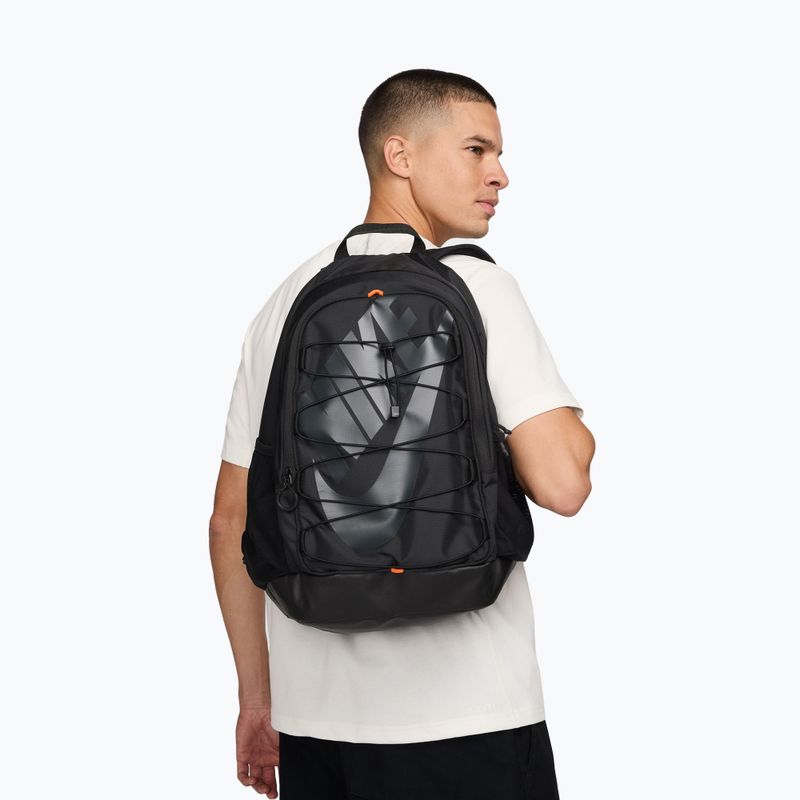 Mestský batoh Nike Hayward 26 l black/black/white 10