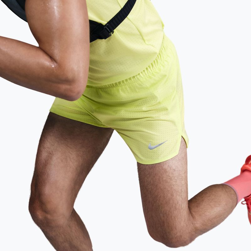Pánske bežecké šortky Nike Fast Dri-Fit Brief Lined 3" light lemon twist/black 6