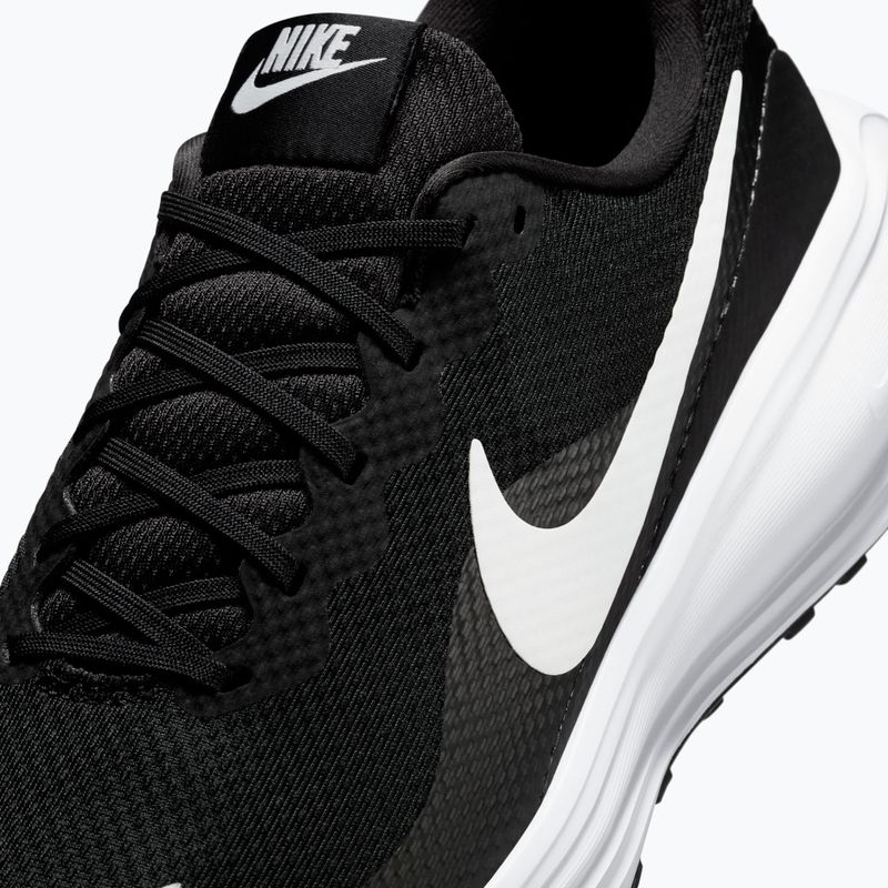 Pánske bežecké topánky Nike Revolution 8 black/black/white 8