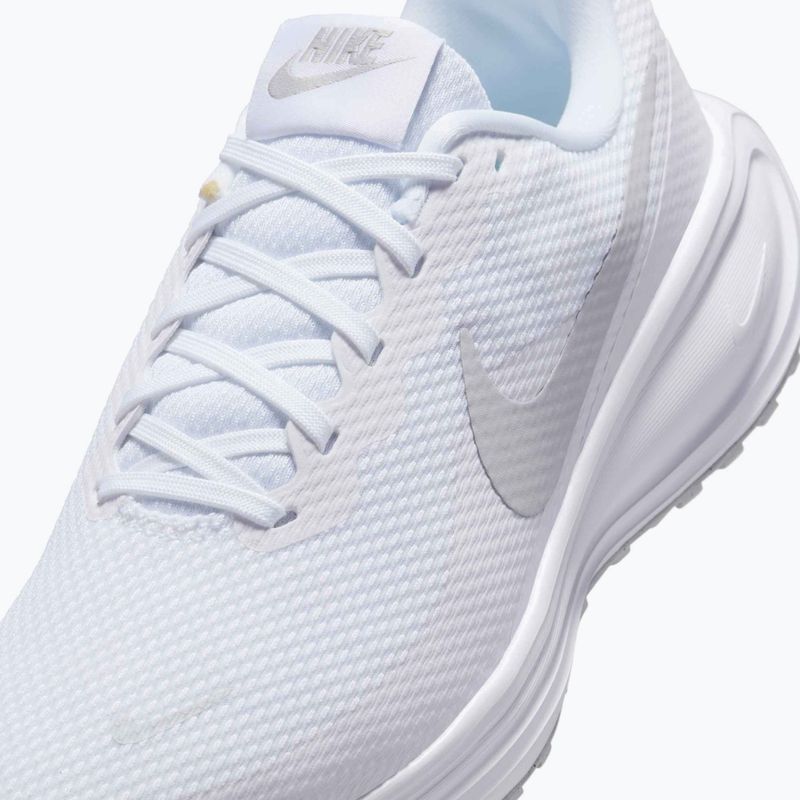 Dámske bežecké topánky Nike Revolution 8 White/Pure Platinum 8