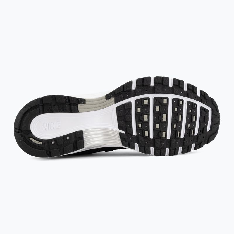 Pánske topánky Nike P-6000 black/white/metallic silver/black 4