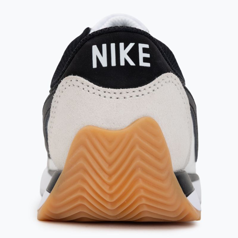 Dámske topánky Nike Pacific biela/platinová/bezpečnostná oranžová/čierna 6