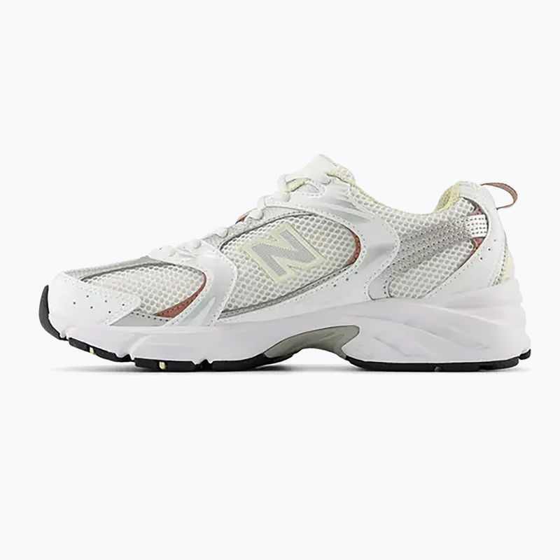 Biele vápnikové topánky New Balance 530 2