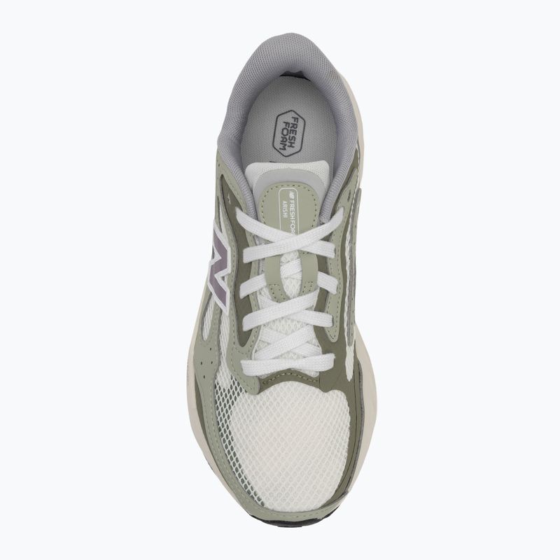 Dámska bežecká obuv New Balance Fresh Foam Arishi V4 sea salt 5