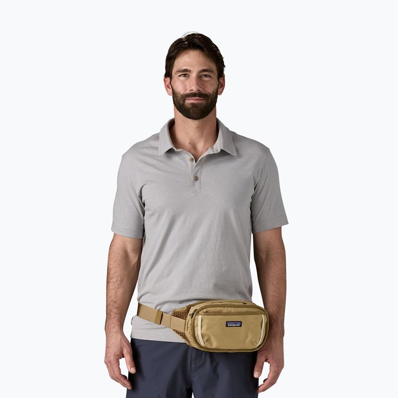 Ľadvinka Patagonia Fieldsmith Hip Pack 5 l classic tan 3
