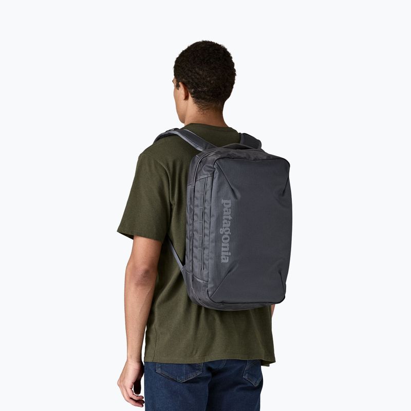 Turistický batoh Patagonia Black Hole Micro MLC smolder blue 4