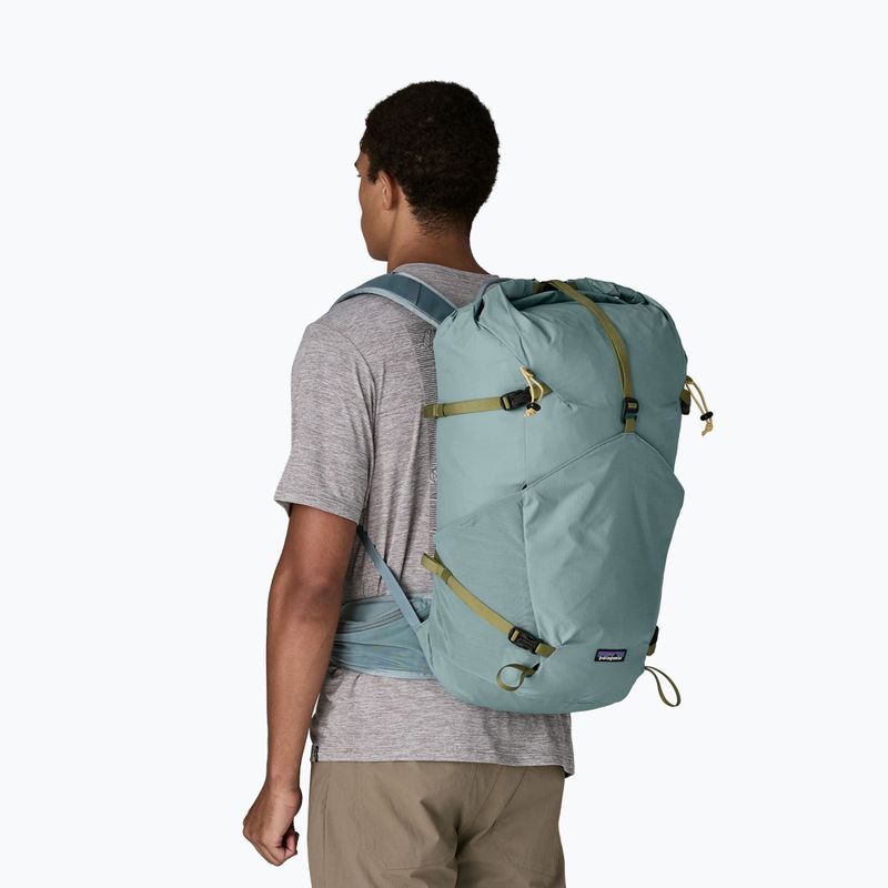 Turistický batoh Patagonia Terravia 28 l M blue sage 3