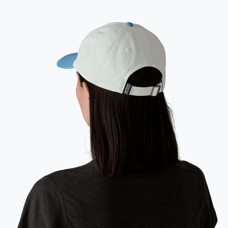 Šiltovka Patagonia P-6 Label Trad birch white w/shore blue 3