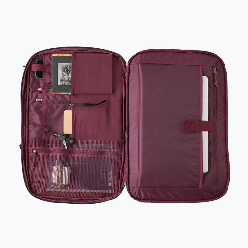 Cestovná taška Patagonia Black Hole MLC 45 l berry fig 2