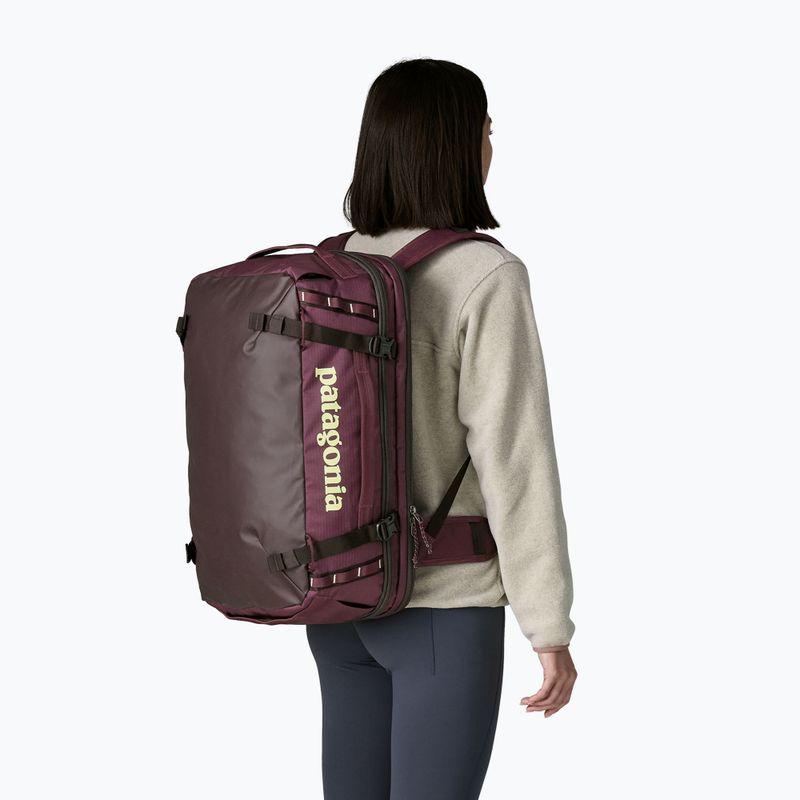 Cestovná taška Patagonia Black Hole MLC 45 l berry fig 4