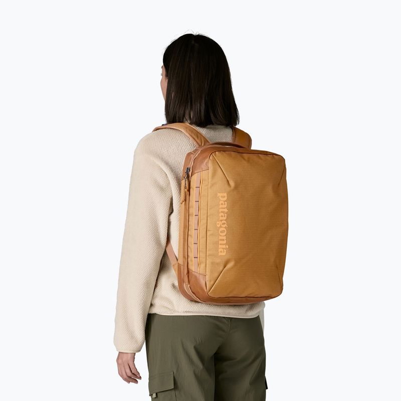Turistický batoh Patagonia Black Hole Micro MLC 22 l cinnamon brown 2
