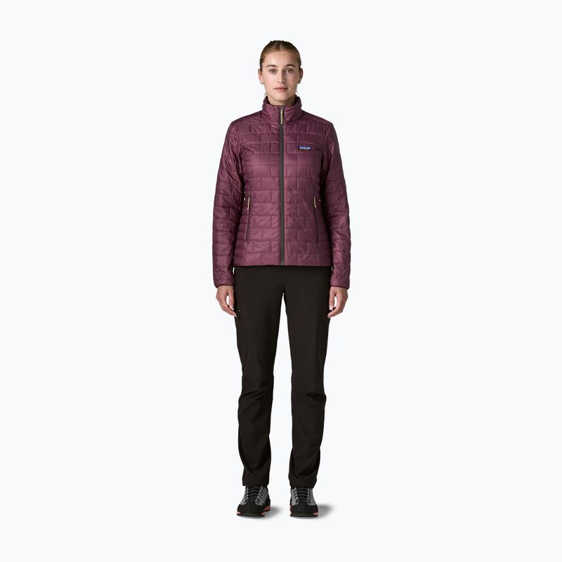 Dámska zateplená bunda Patagonia Nano Puff berry fig 2
