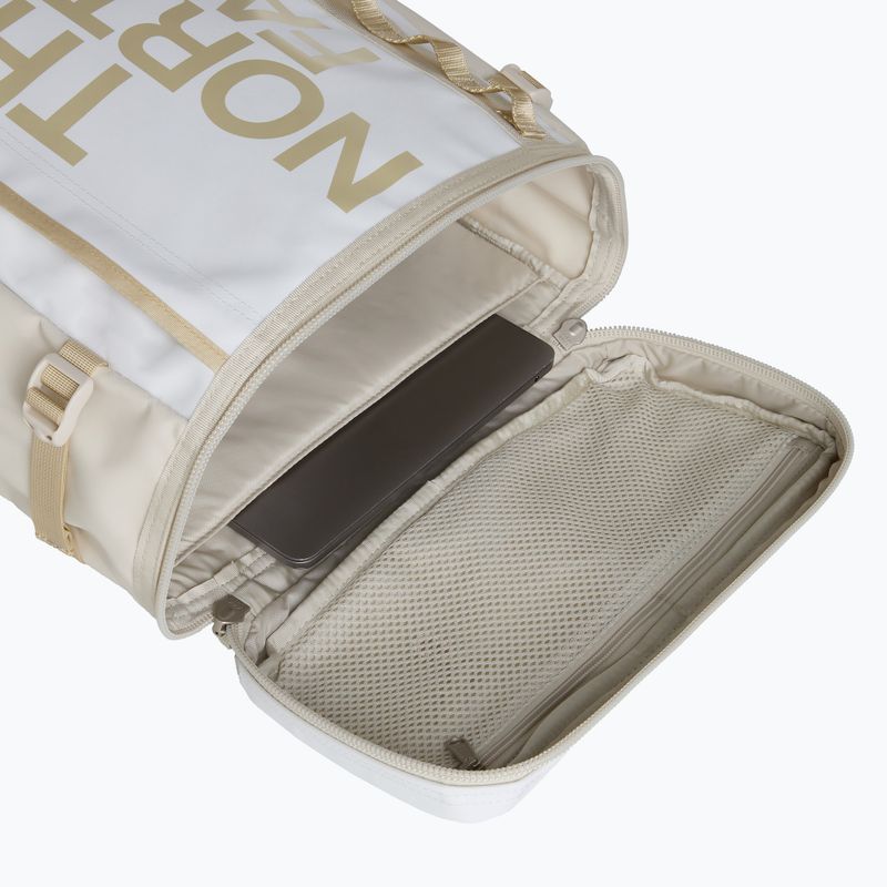 Mestský batoh The North Face Base Camp Fuse Box 30 l white ash/calacatta/pal 5