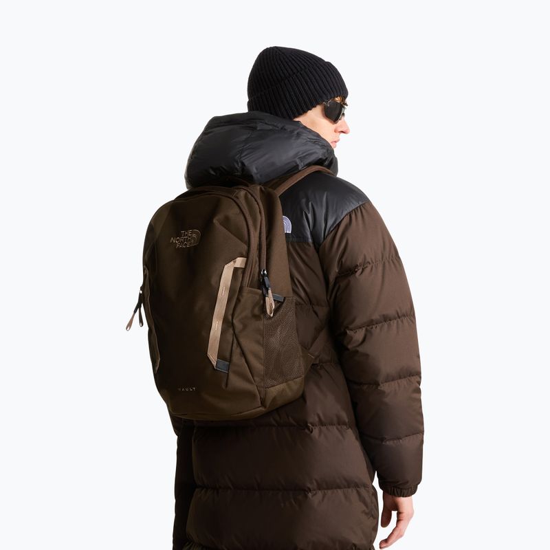 Mestský batoh The North Face Vault 27 l dark chestnut/garnet 5