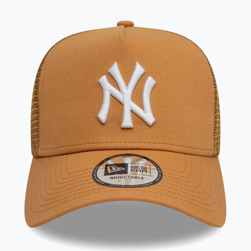 Šiltovka New Era League Essential Trucker New York Yankees dark beige 2