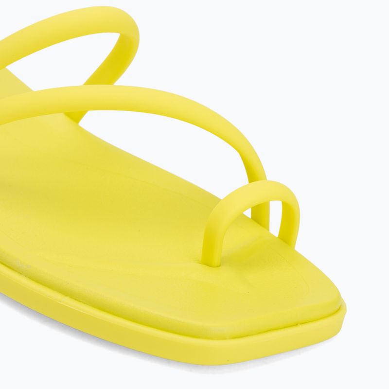 Dámske šľapky Crocs Miami Toe Loop Sandal citrus 7