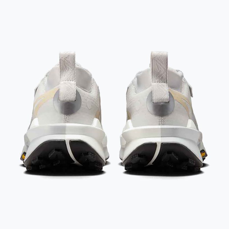 Dámske bežecké topánky Nike Zegama 2 vast grey/sanddrift/summit white/black 4