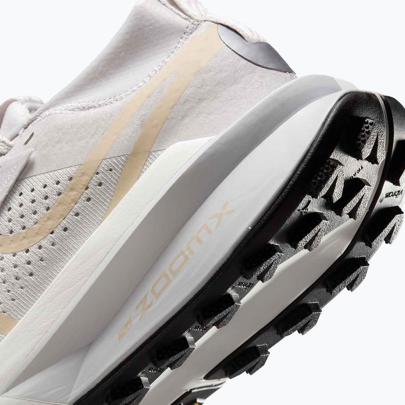 Dámske bežecké topánky Nike Zegama 2 vast grey/sanddrift/summit white/black 10