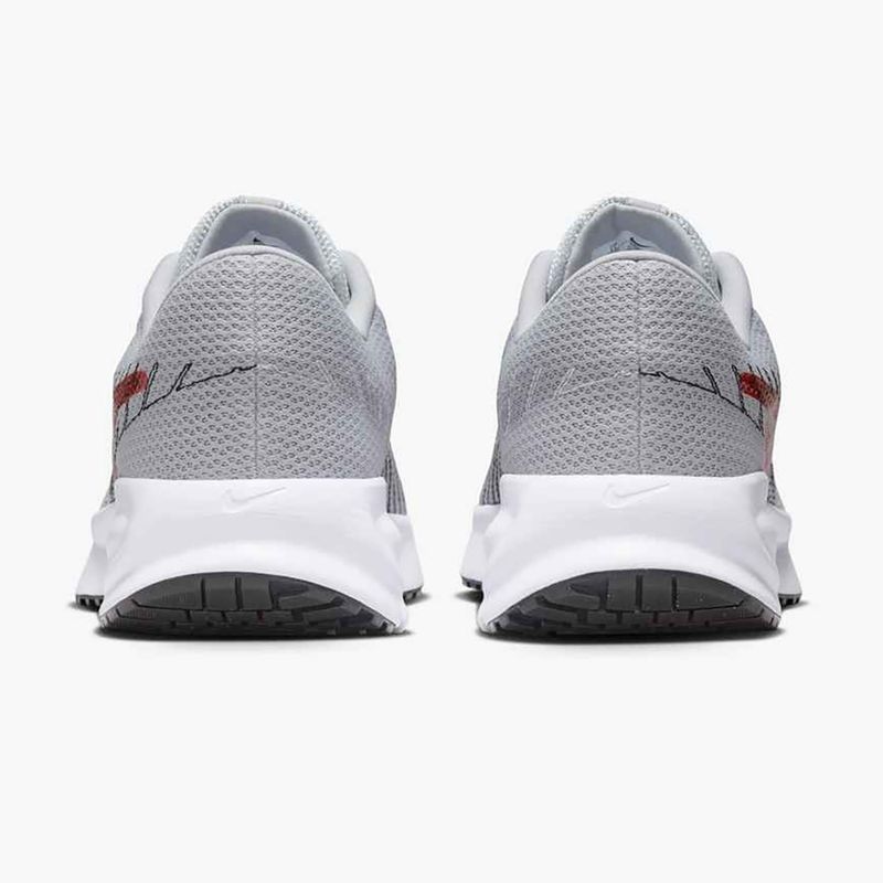 Pánske bežecké topánky Nike Run Defy wolf grey / bright crimson / black / white 4