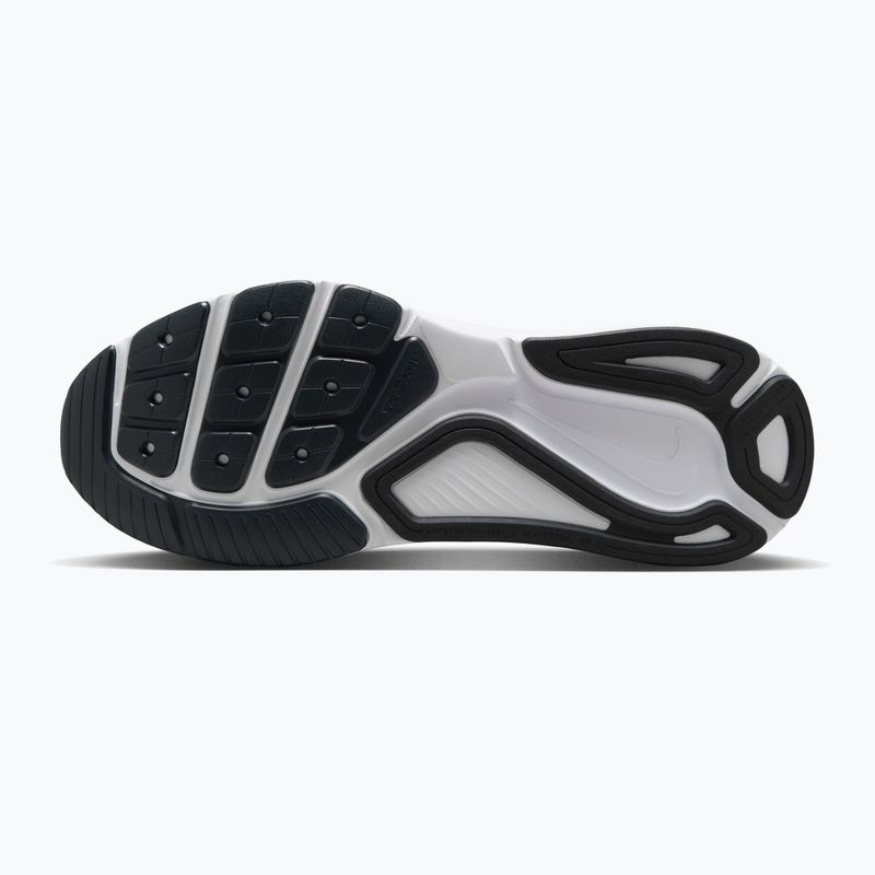 Pánske bežecké topánky Nike Structure 26 Wide black/wolf grey/metallic silver/white 3