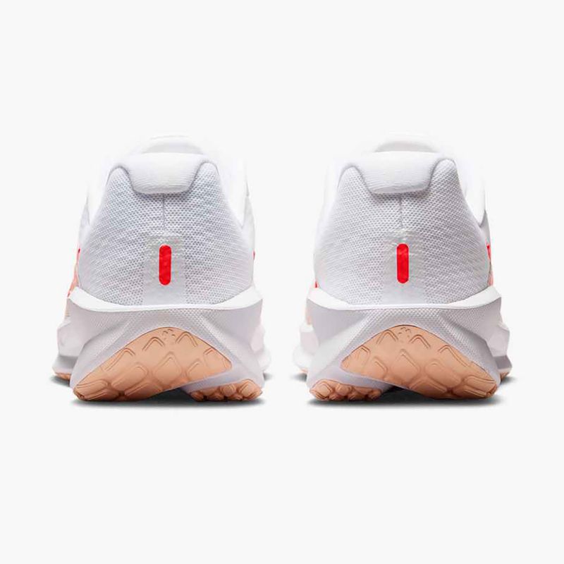 Dámske bežecké topánky Nike Downshifter 13 astronomy white / bright crimson / washed coral 11