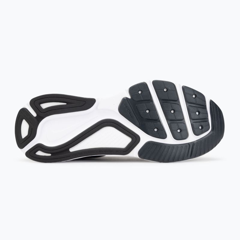 Dámske bežecké topánky Nike Structure 26 black/cool grey/metallic silver/white 4