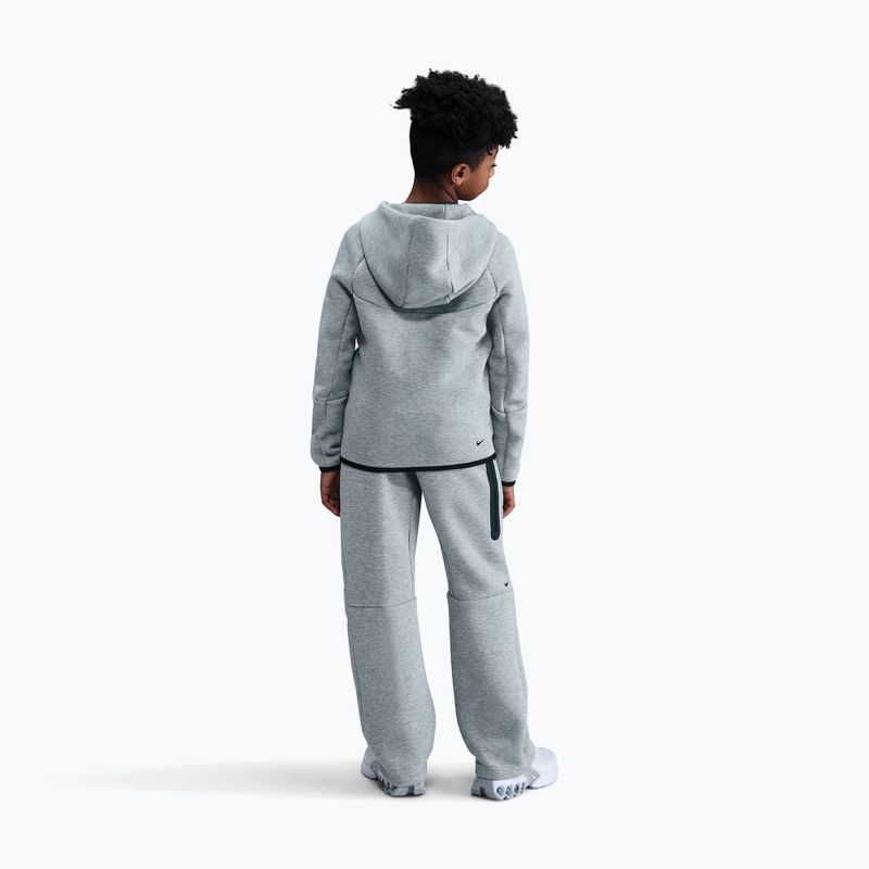 Detské nohavice Nike Sportswear Tech Fleece dark grey heather/black/black 5