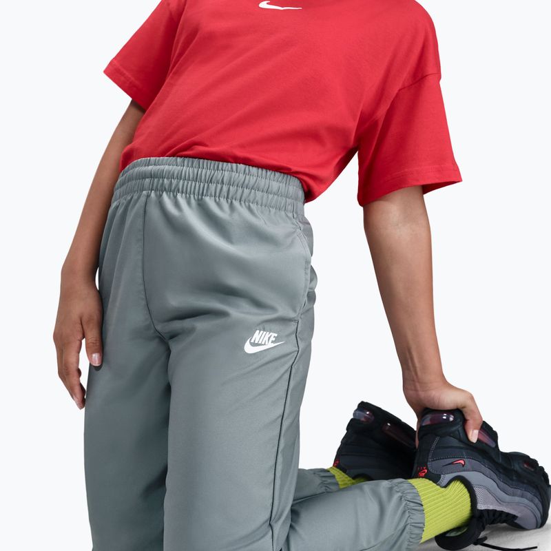 Detská tepláková súprava Nike Sportswear Woven smoke grey/light smoke grey/white 6