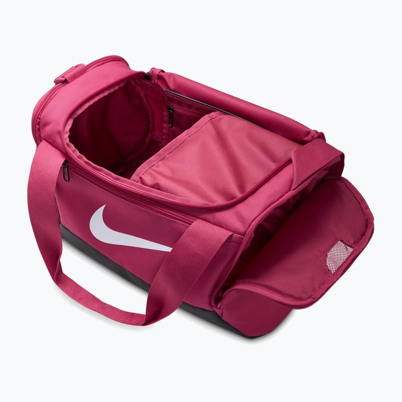 Tréningová taška Nike Brasilia 9.5 Duffle 25 l sweet beet/black/white 8