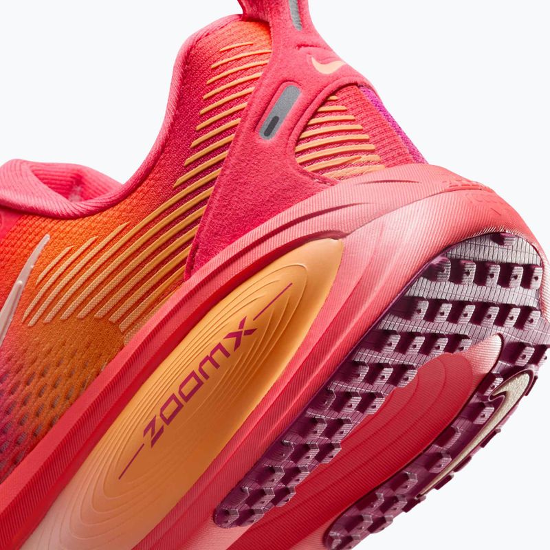 Dámske bežecké topánky Nike Vomero 18 SE ember glow/sweet beet/marrakesh/washed coral 8