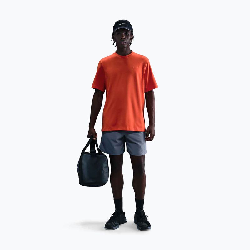 Pánske tréningové tričko Nike Dri-Fit Primary picante red/picante red 2