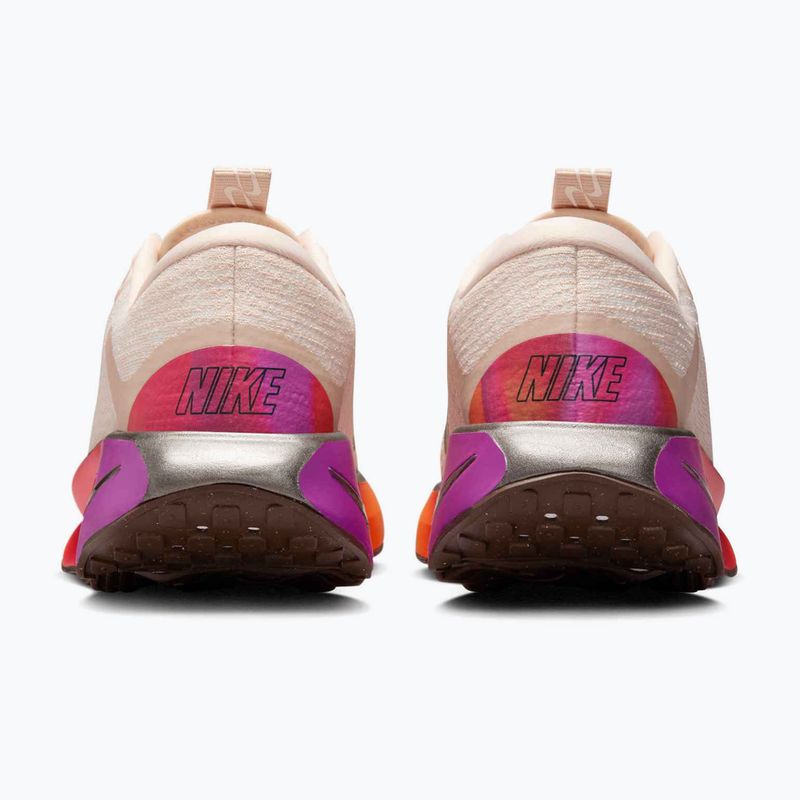 Dámske tréningové topánky Nike Motiva SE pearl white/pale ivory/vivid purple/mtl gold grain 4
