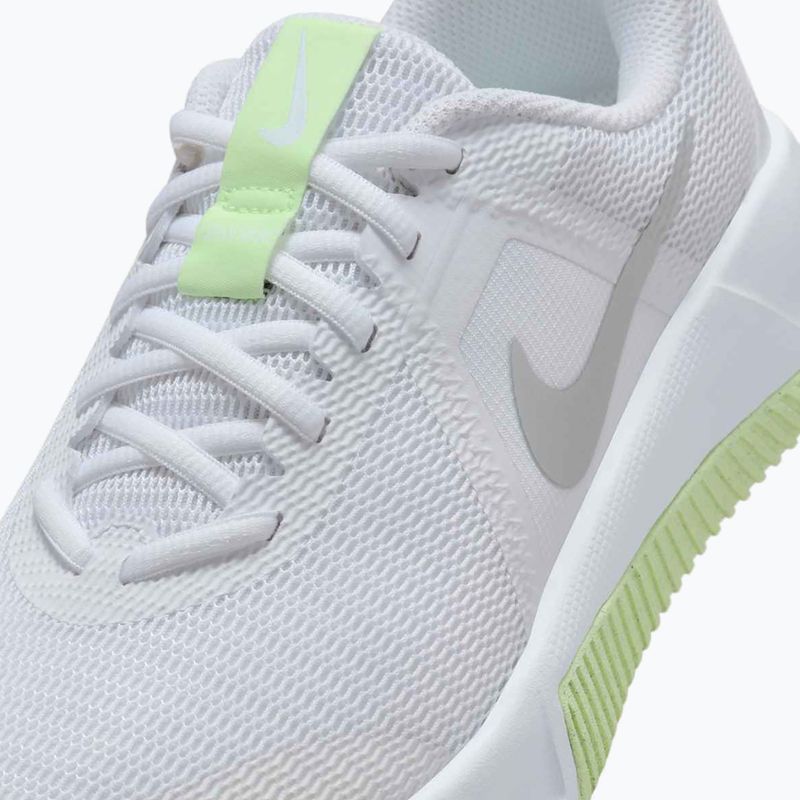 Dámske tréningové topánky Nike MC Trainer 3 white/metallic silver/barely volt 8
