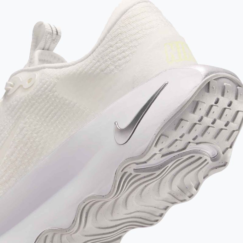 Dámske topánky Nike Motiva summit white/white/metallic silver/summit white 9